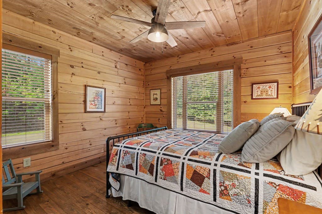 363 River Ridge Drive, Blue Ridge GA 30513 - Photo