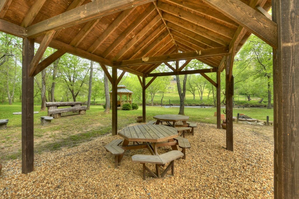 363 River Ridge Drive, Blue Ridge GA 30513 - Photo