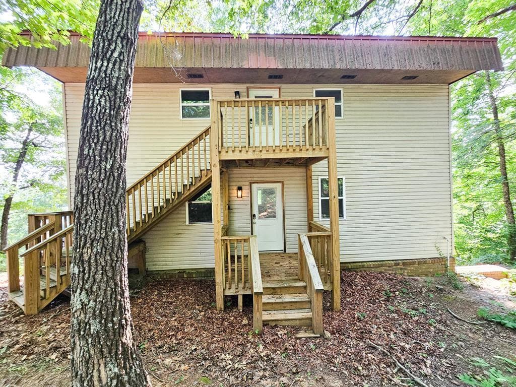 128 Manor Drive, Hayesville NC 28904 - Primary photo
