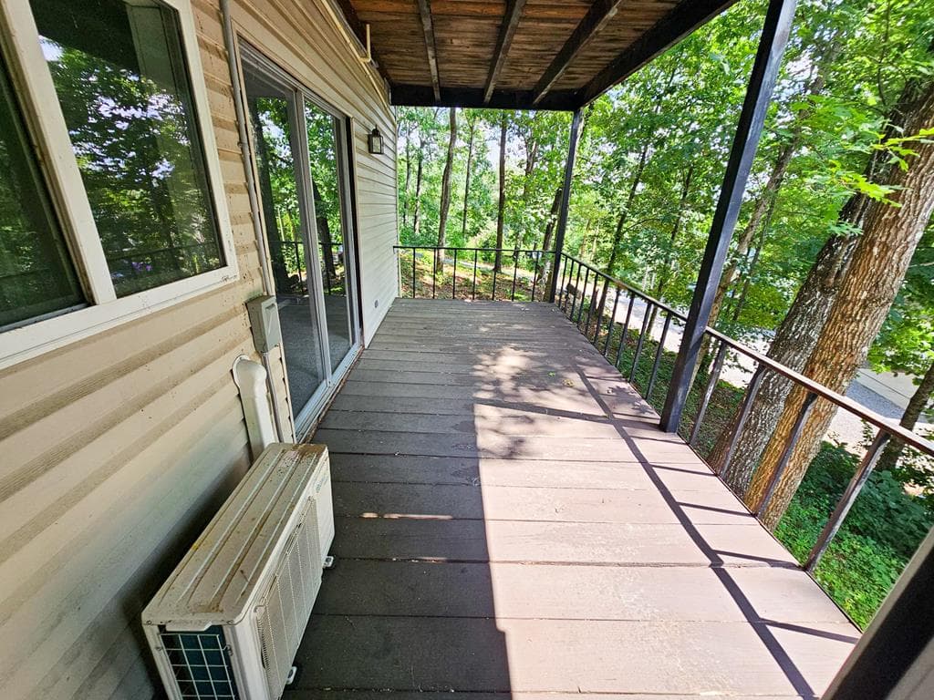 128 Manor Drive, Hayesville NC 28904 - Photo
