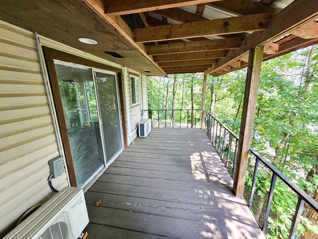 128 Manor Drive, Hayesville NC 28904 - Photo
