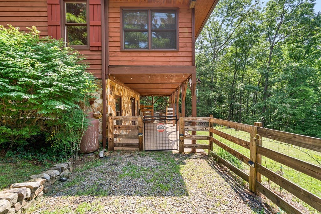 225 Skyland Trail, Murphy NC 28906 - Photo