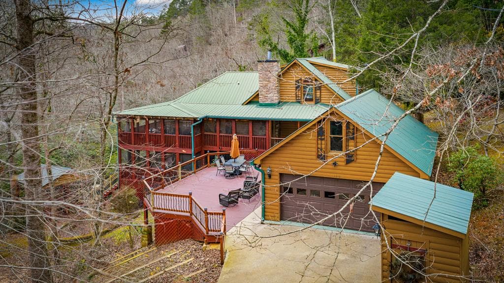 120 North Riverview Ln, Ellijay GA 30536 - Photo