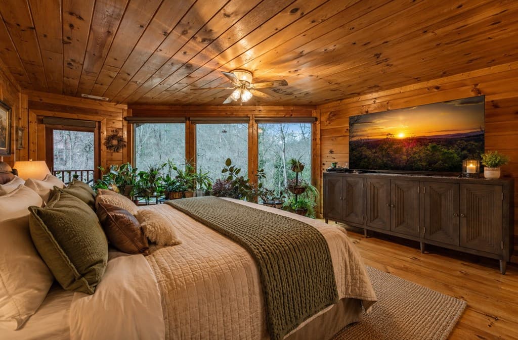 120 North Riverview Ln, Ellijay GA 30536 - Photo