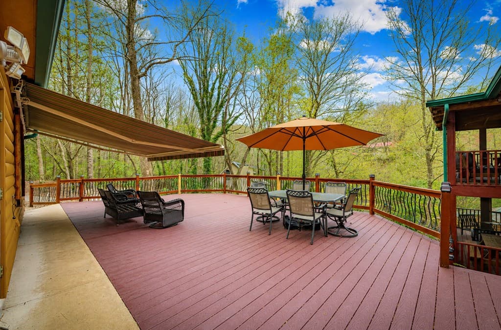 120 North Riverview Ln, Ellijay GA 30536 - Photo