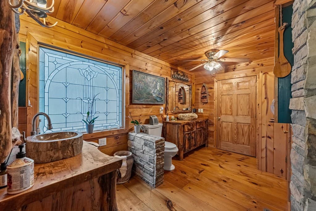 120 North Riverview Ln, Ellijay GA 30536 - Photo