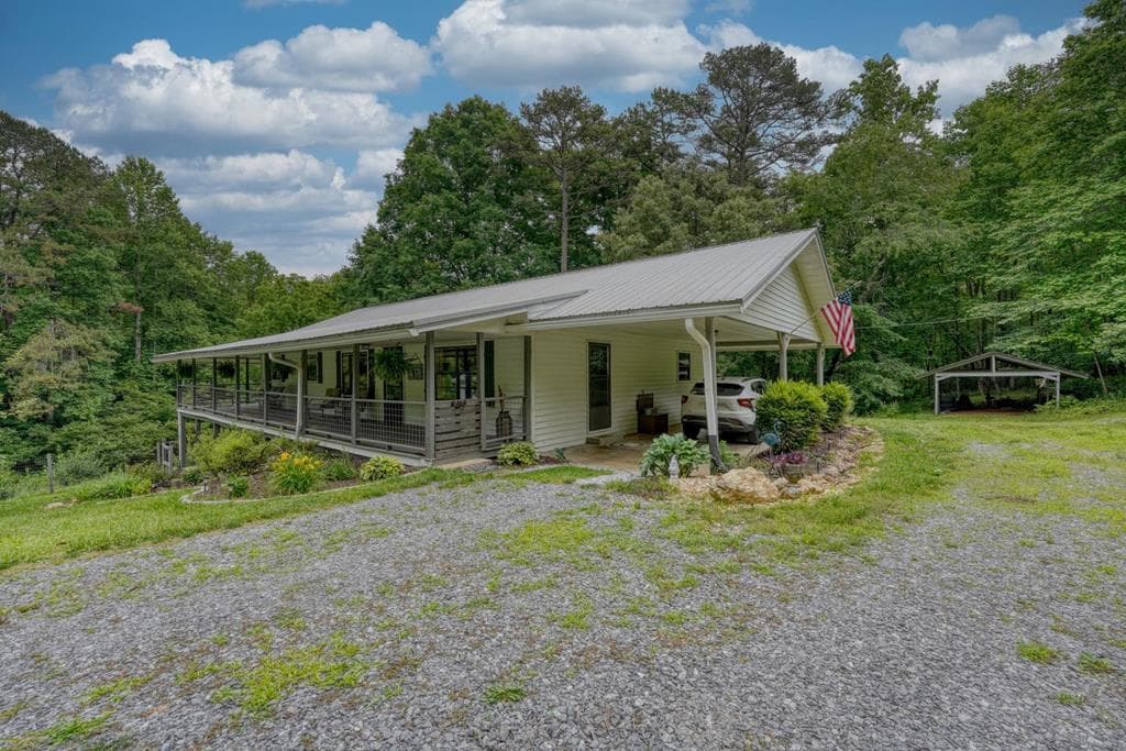 399 Pack Creek Road, Blue Ridge GA 30513 - Photo
