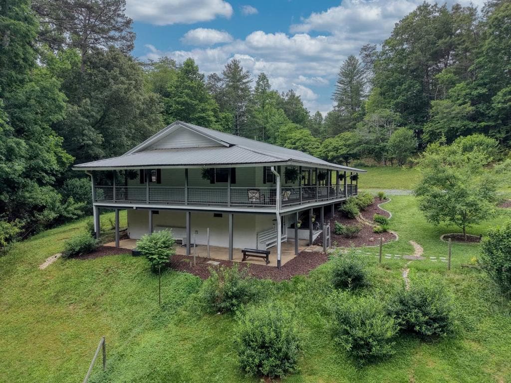 399 Pack Creek Road, Blue Ridge GA 30513 - Photo
