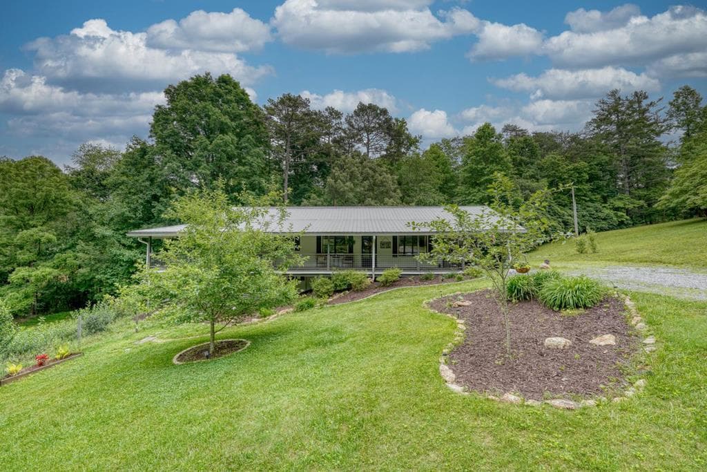 399 Pack Creek Road, Blue Ridge GA 30513 - Primary photo