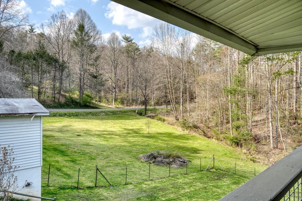 399 Pack Creek Road, Blue Ridge GA 30513 - Photo