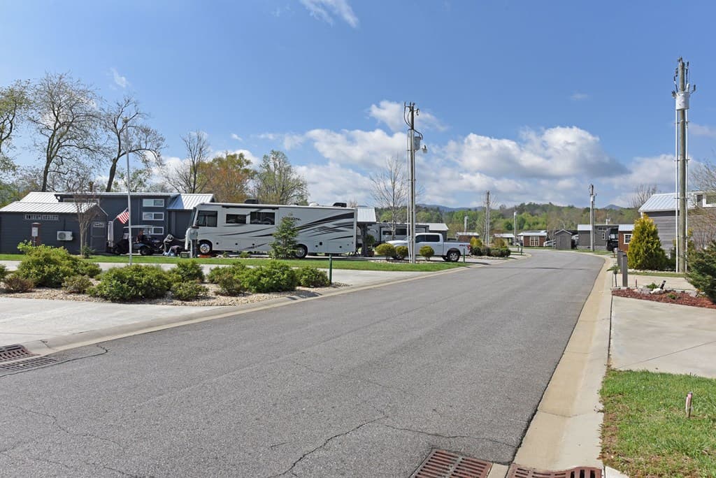 467 Golden Nugget Road, Blairsville GA 30512 - Photo