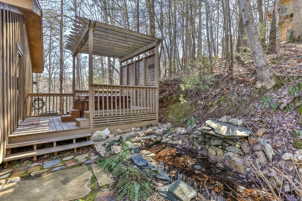 56 Olaf Court, Ellijay GA 30540 - Photo