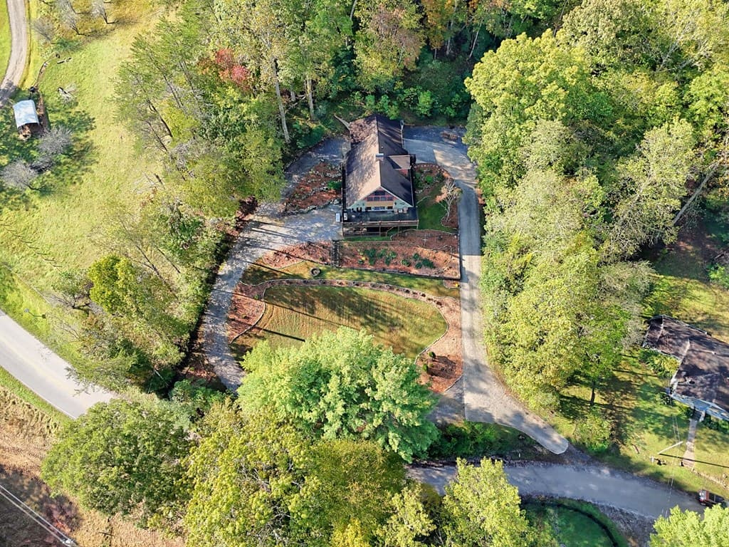 206 Peckerwood Road, Hayesville NC 28904 - Photo