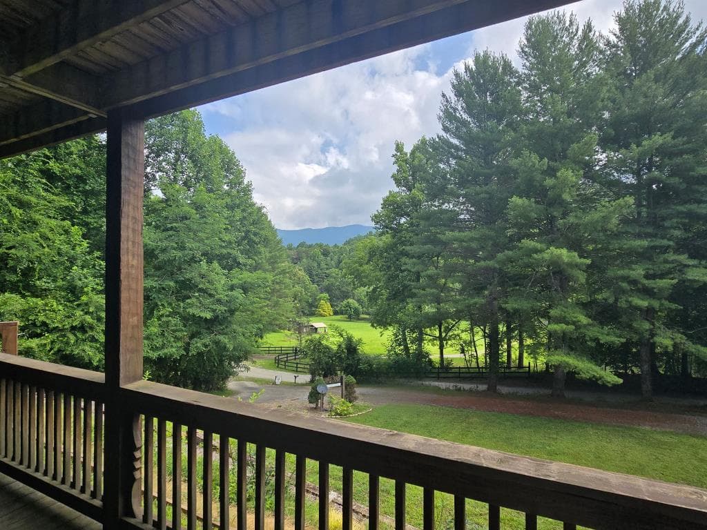 206 Peckerwood Road, Hayesville NC 28904 - Photo