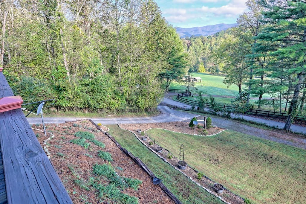 206 Peckerwood Road, Hayesville NC 28904 - Photo