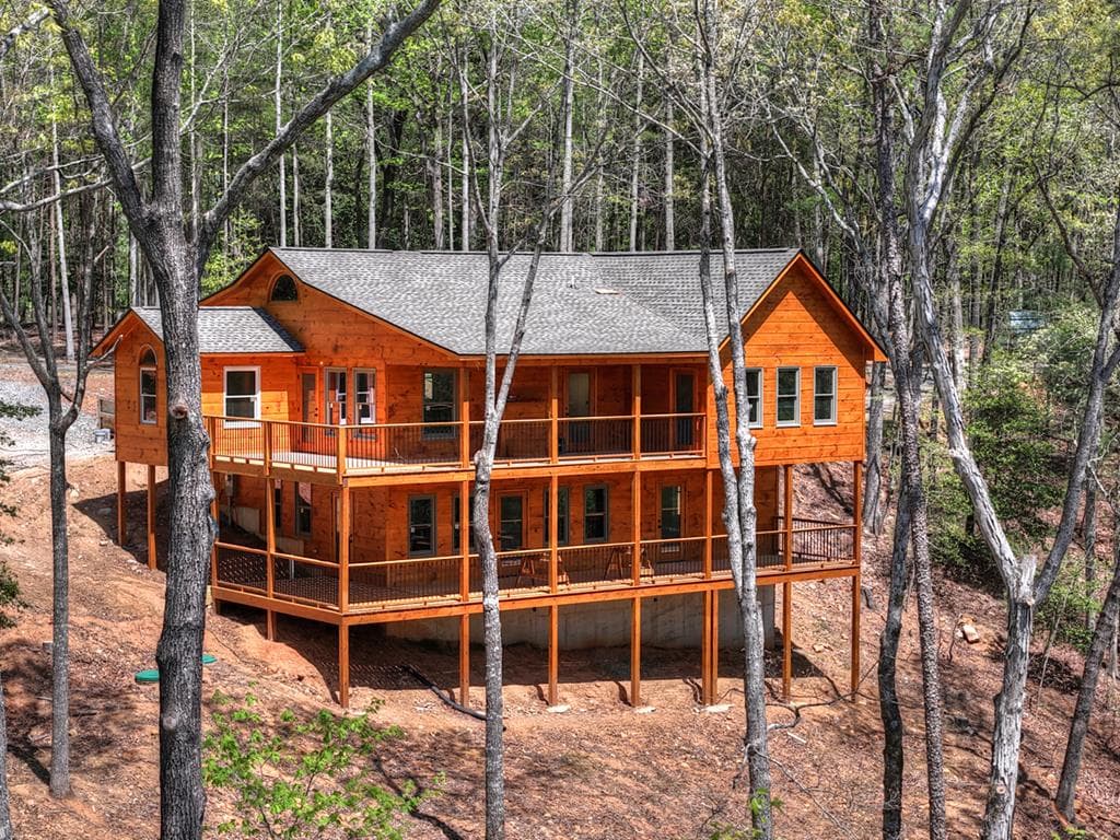 394 Blackberry Circle, Ellijay GA 30536 - Primary photo