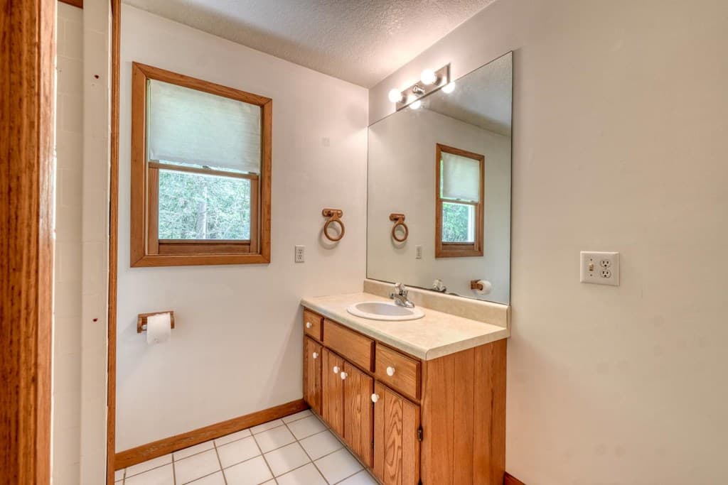 1493 Greasy Creek Road, Brasstown NC 28902 - Photo