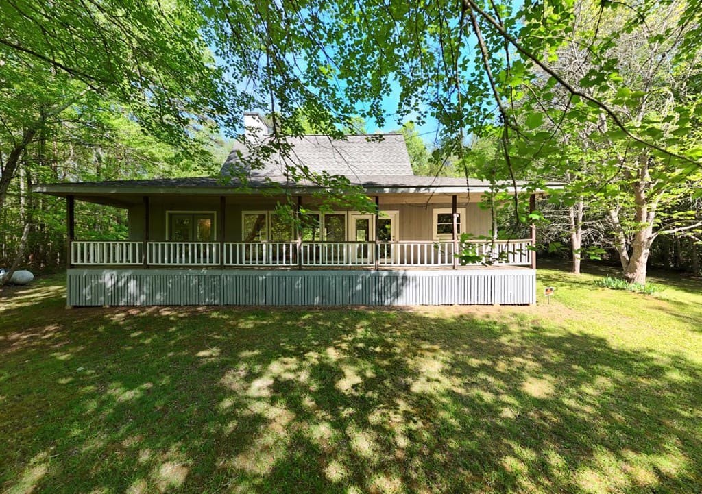 1493 Greasy Creek Road, Brasstown NC 28902 - Photo