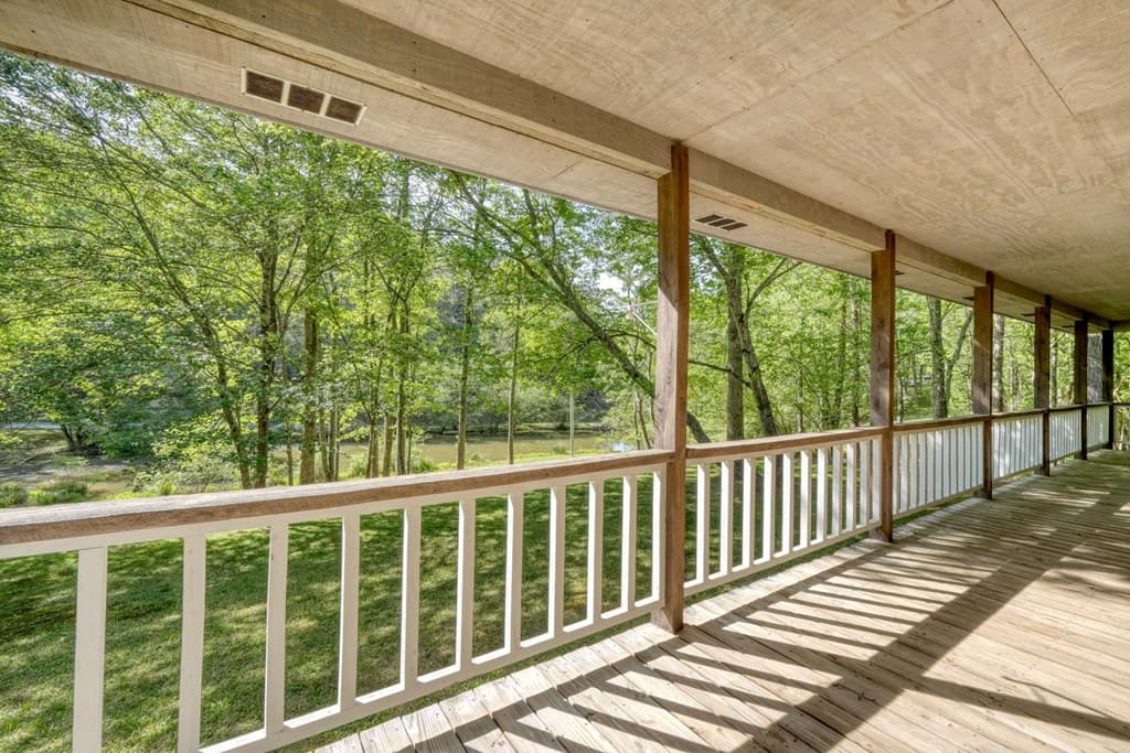 1493 Greasy Creek Road, Brasstown NC 28902 - Photo