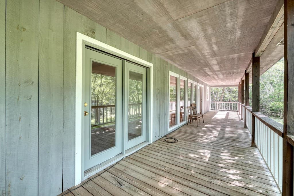 1493 Greasy Creek Road, Brasstown NC 28902 - Photo