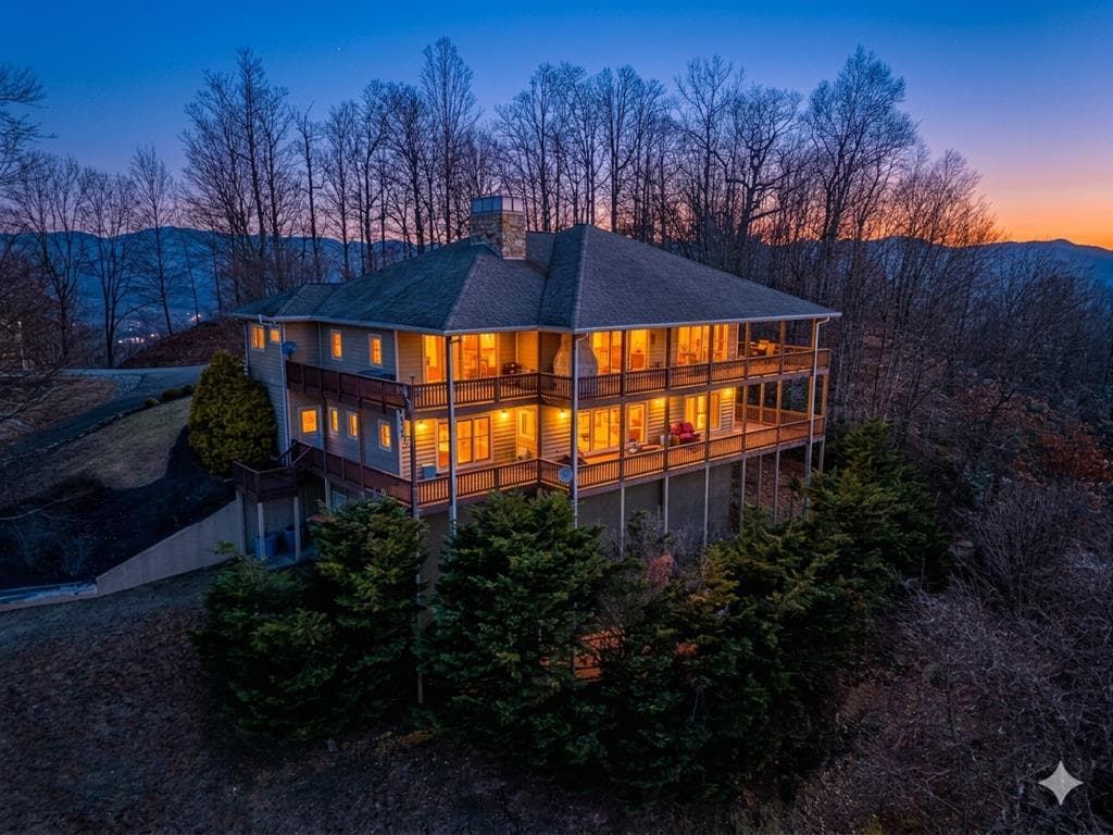1212 Double Knob Drive E, Hayesville NC 28904 - Photo
