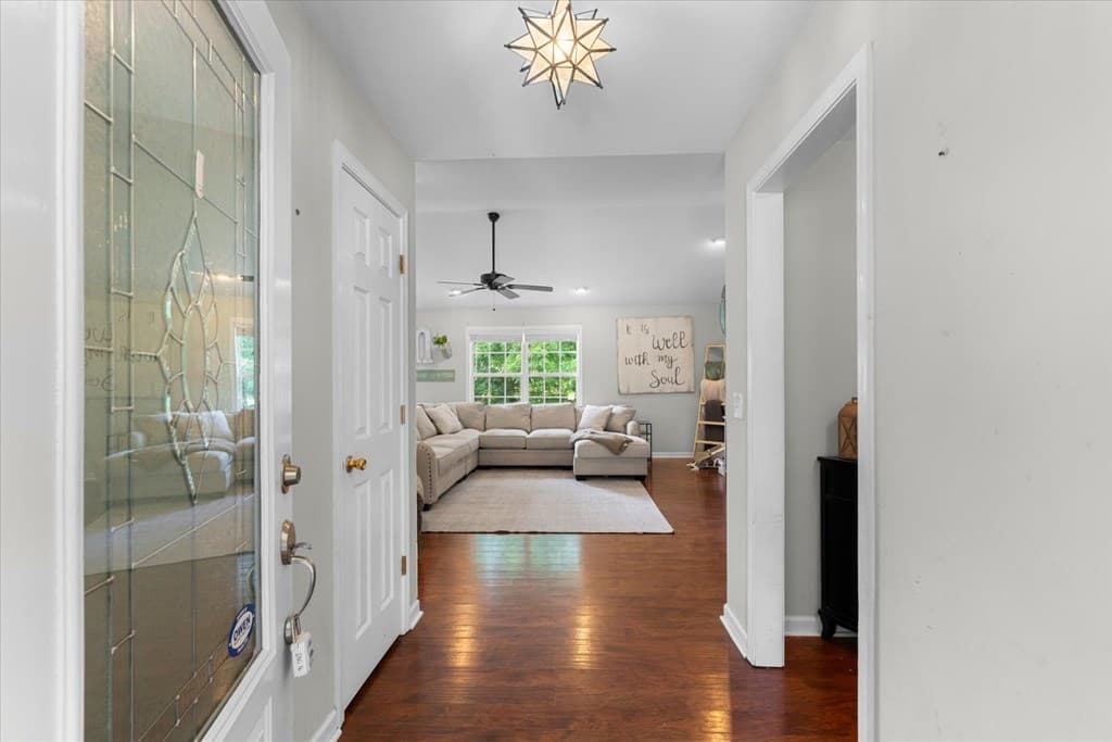 132 9th Avenue, Chatsworth GA 30705 - Photo