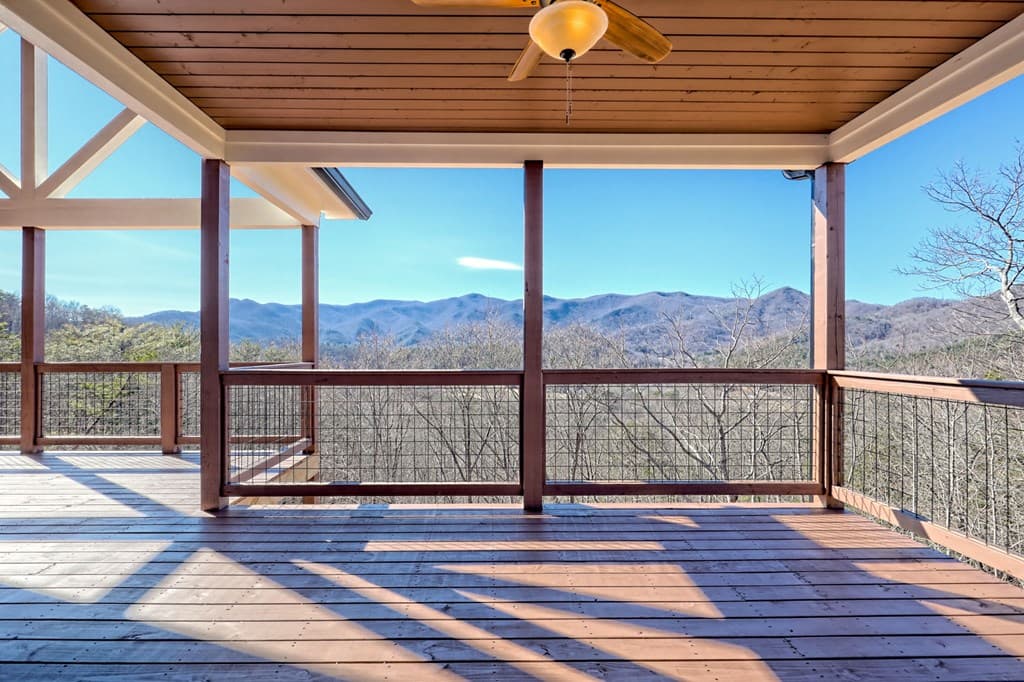 438 Mill Ridge Road, Hiawassee GA 30546 - Photo