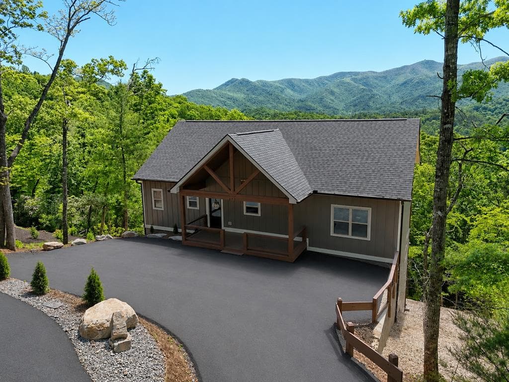 438 Mill Ridge Road, Hiawassee GA 30546 - Primary photo