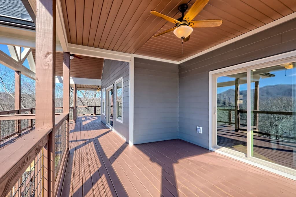 438 Mill Ridge Road, Hiawassee GA 30546 - Photo