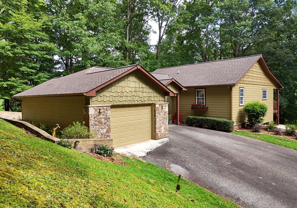 1512 Smithfield Lane, Young Harris GA 30582 - Photo