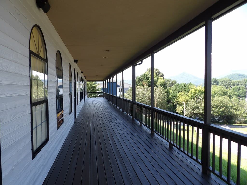 325 Big Sky Drive, Hiawassee GA 30546 - Photo