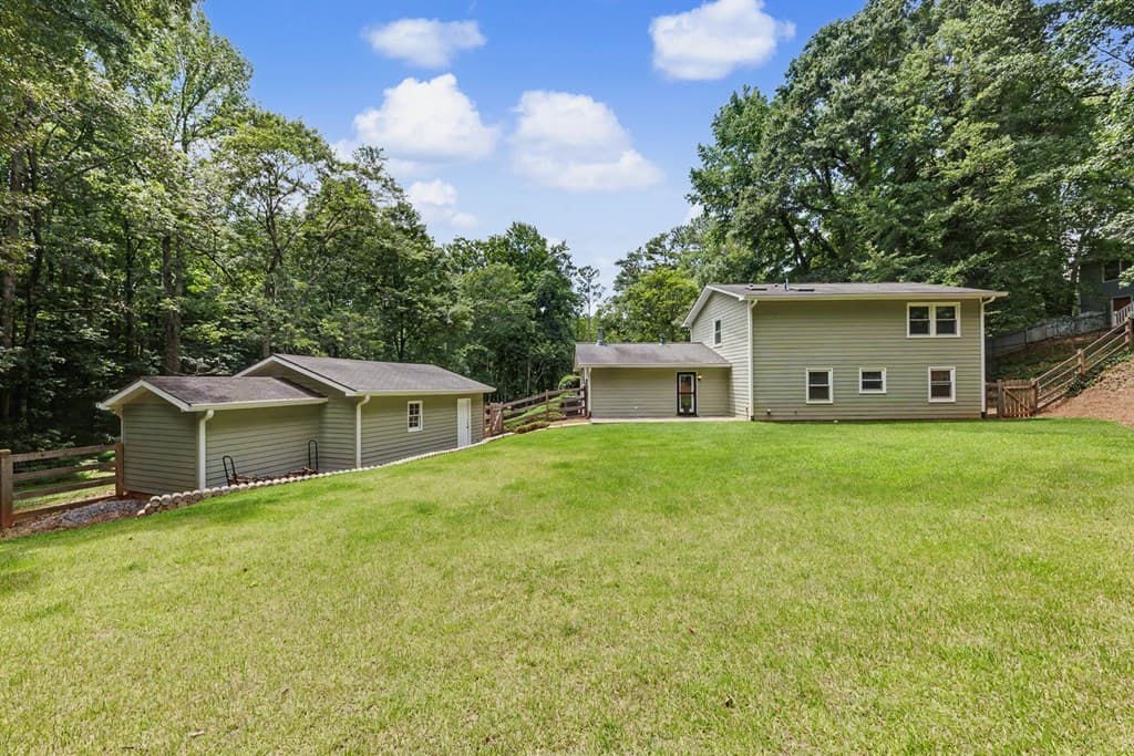 2570 Johnston Rd Nw, Kennesaw GA 30152 - Photo