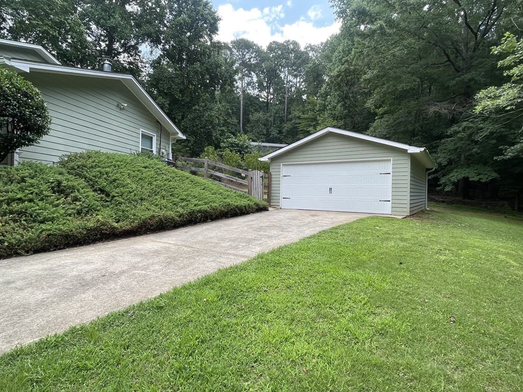 2570 Johnston Rd Nw, Kennesaw GA 30152 - Photo