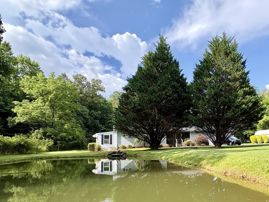 6487 Crooked Creek Road, Young Harris GA 30582 - Photo