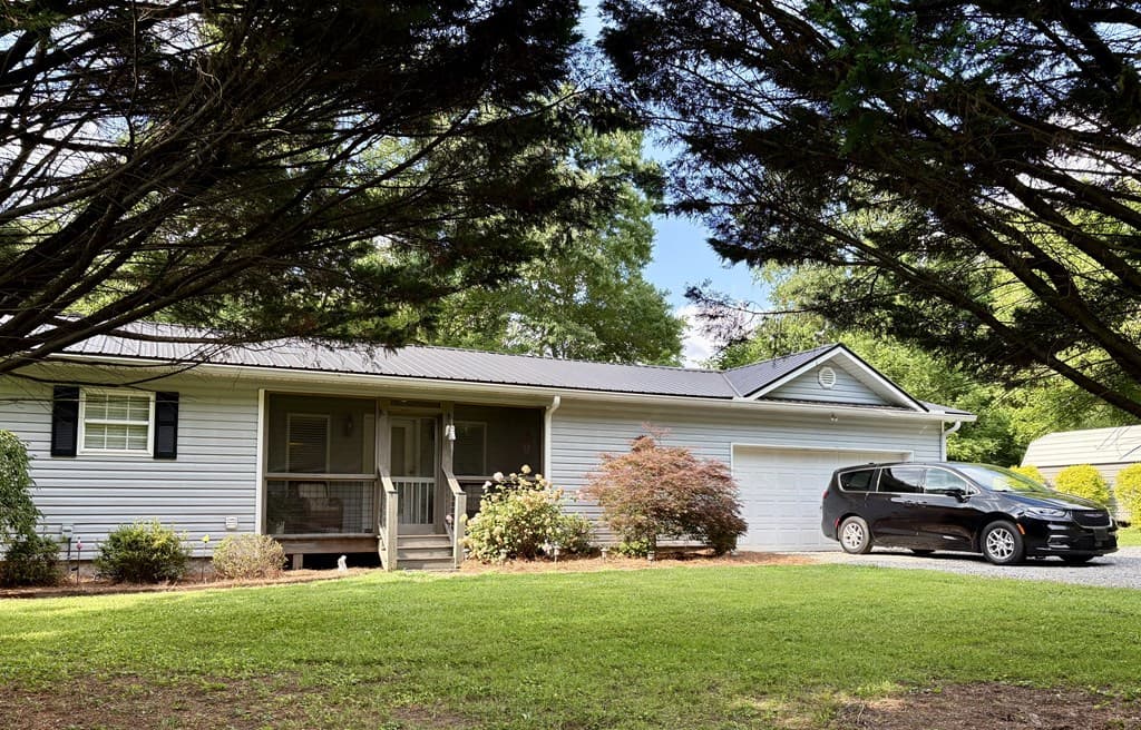 6487 Crooked Creek Road, Young Harris GA 30582 - Photo