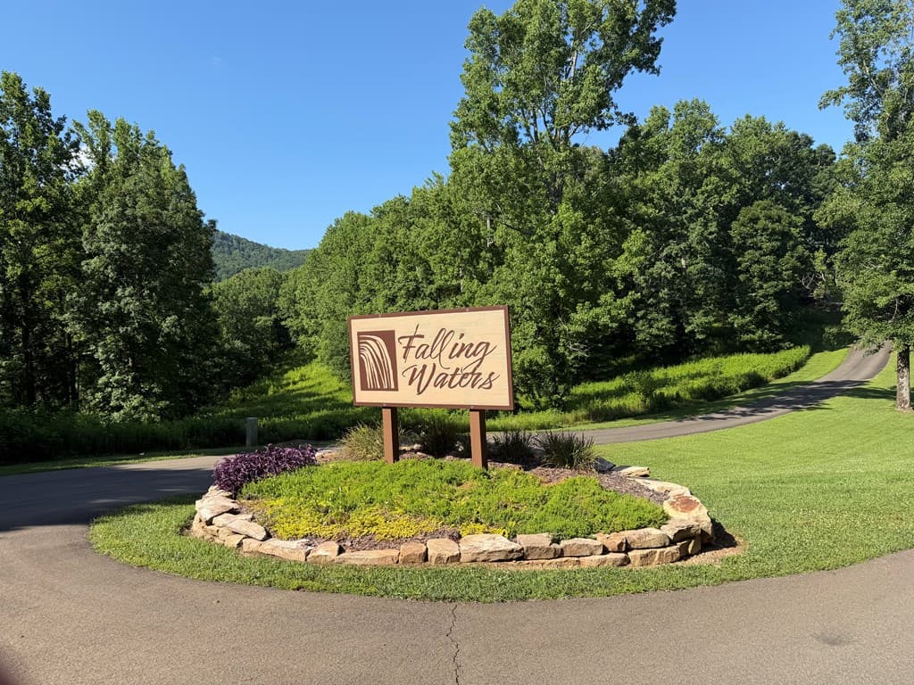 233 Stone Cliff Drive, Ellijay GA 30560 - Photo