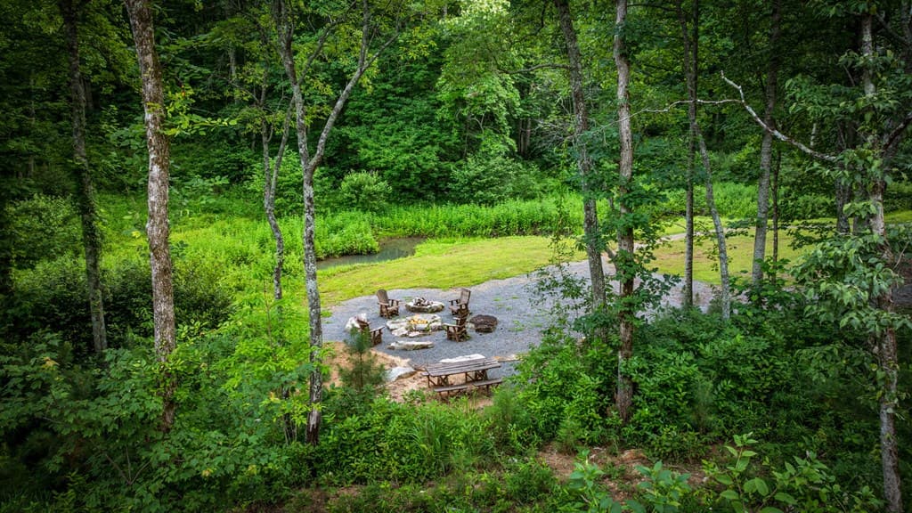 363 Pinnacle Drive, Ellijay GA 30540 - Photo