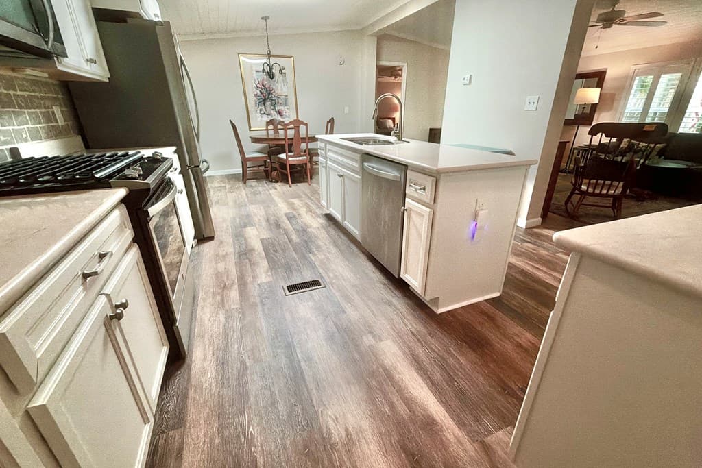 622 Lakeside Drive, Blairsville GA 30512 - Photo