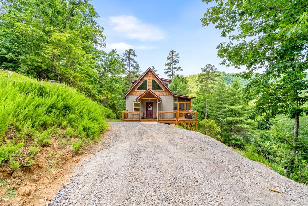 313 Lexington Drive, Brasstown NC 28902 - Photo