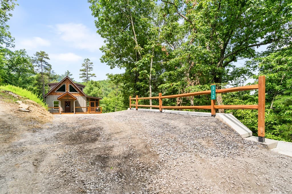 313 Lexington Drive, Brasstown NC 28902 - Photo