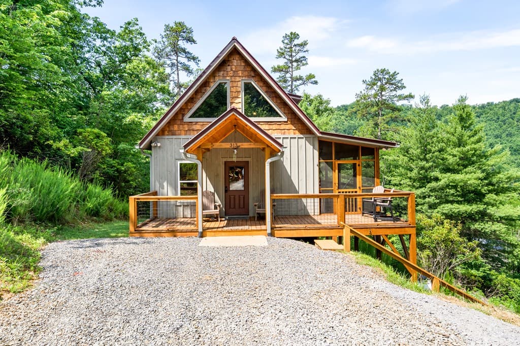 313 Lexington Drive, Brasstown NC 28902 - Photo
