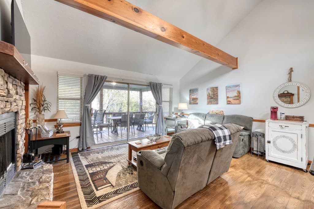 2175 E Old Hwy 64, Hayesville NC 28904 - Photo