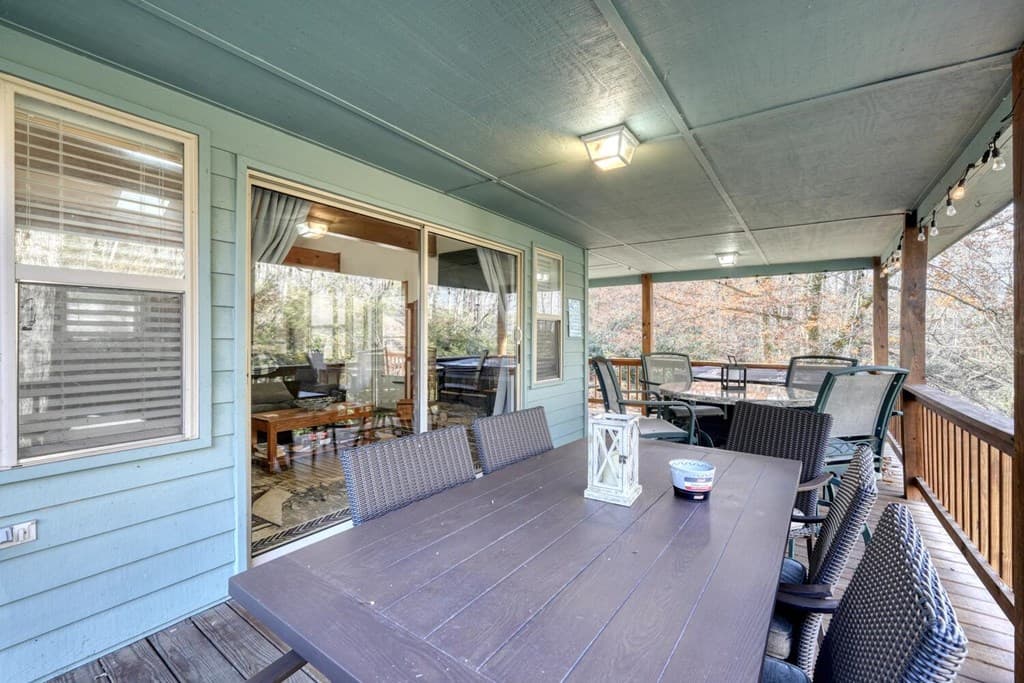 2175 E Old Hwy 64, Hayesville NC 28904 - Photo