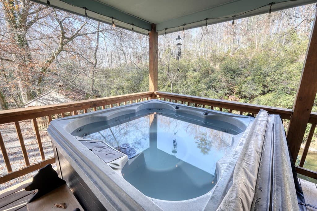 2175 E Old Hwy 64, Hayesville NC 28904 - Photo