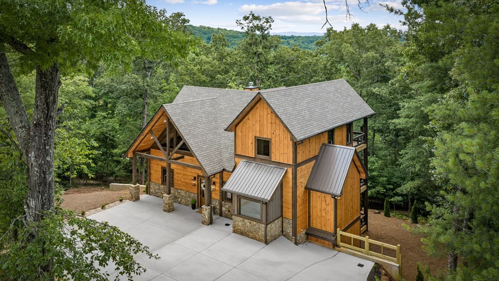 32 Hope Drive, Blue Ridge GA 30513 - Photo