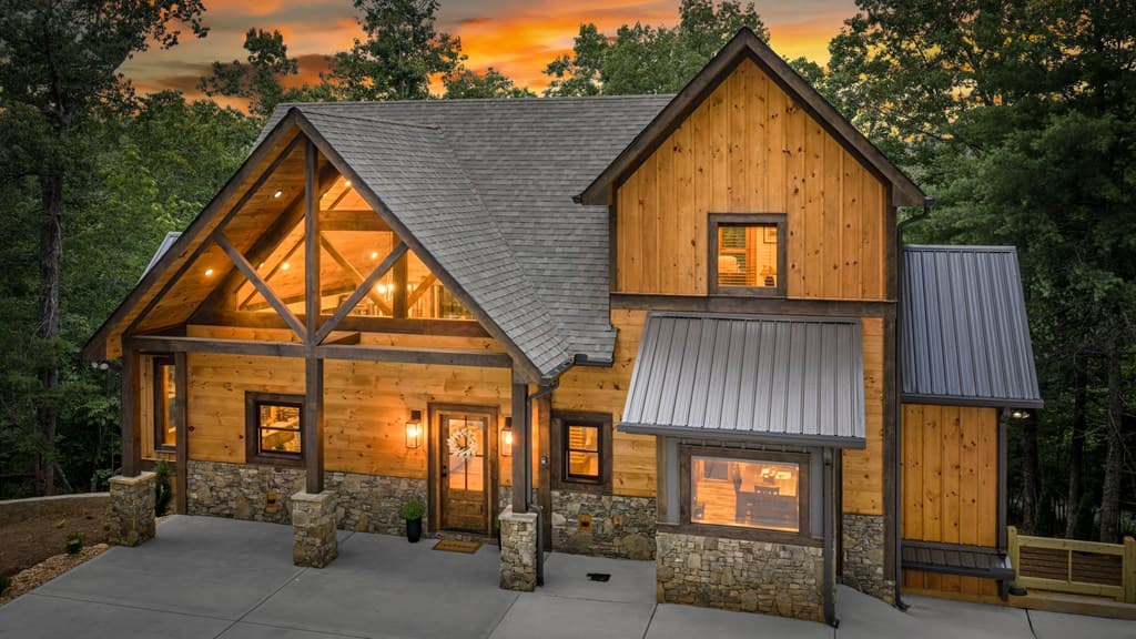 32 Hope Drive, Blue Ridge GA 30513 - Photo