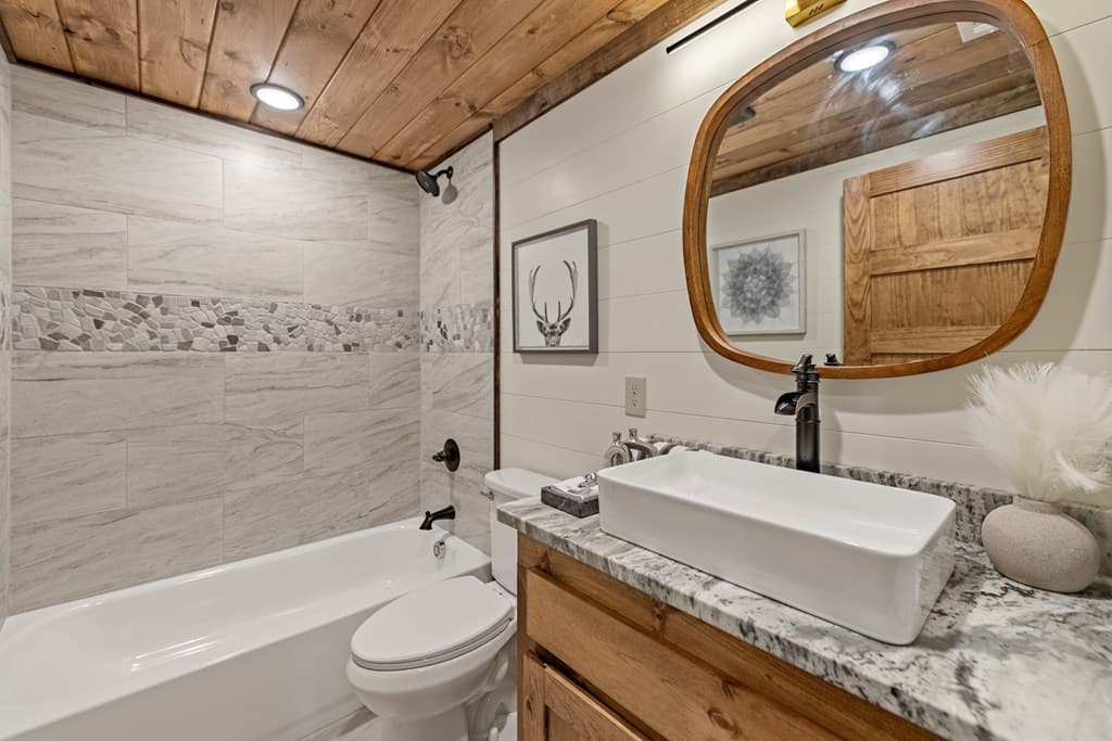 32 Hope Drive, Blue Ridge GA 30513 - Photo