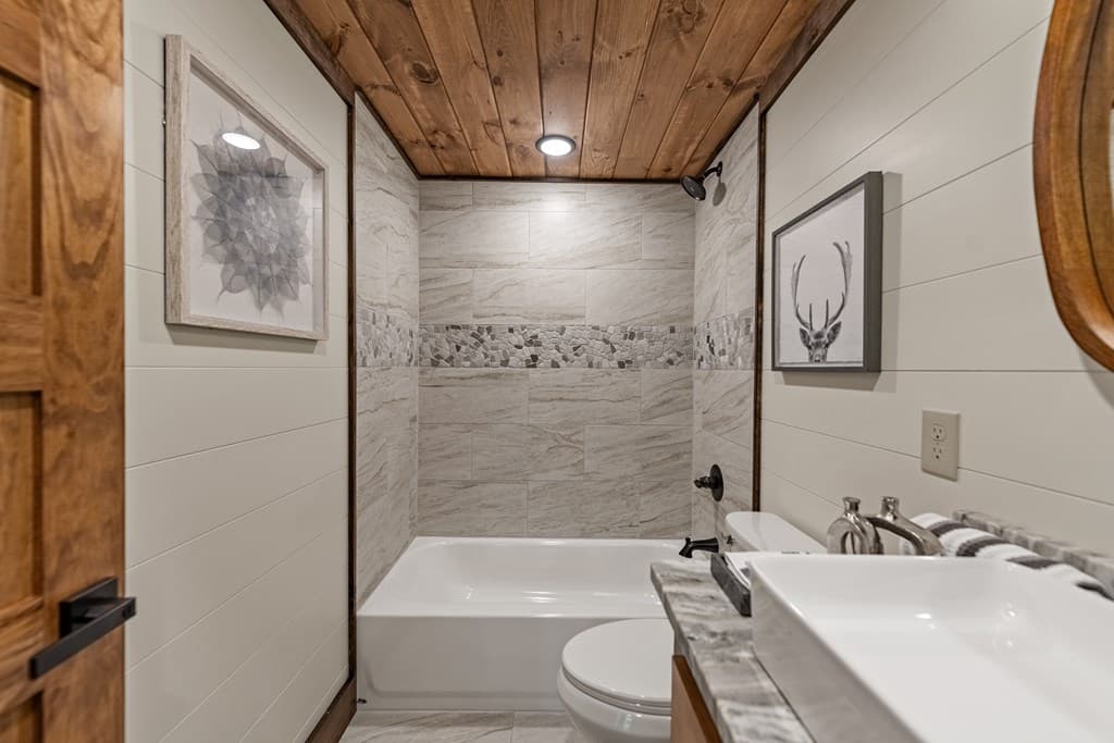 32 Hope Drive, Blue Ridge GA 30513 - Photo