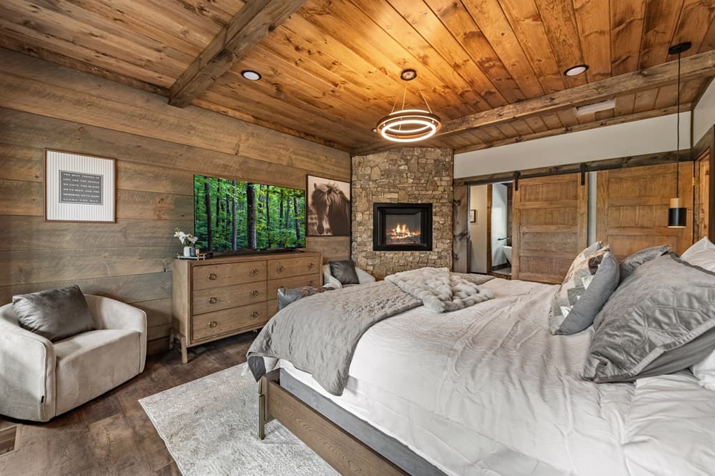 32 Hope Drive, Blue Ridge GA 30513 - Photo