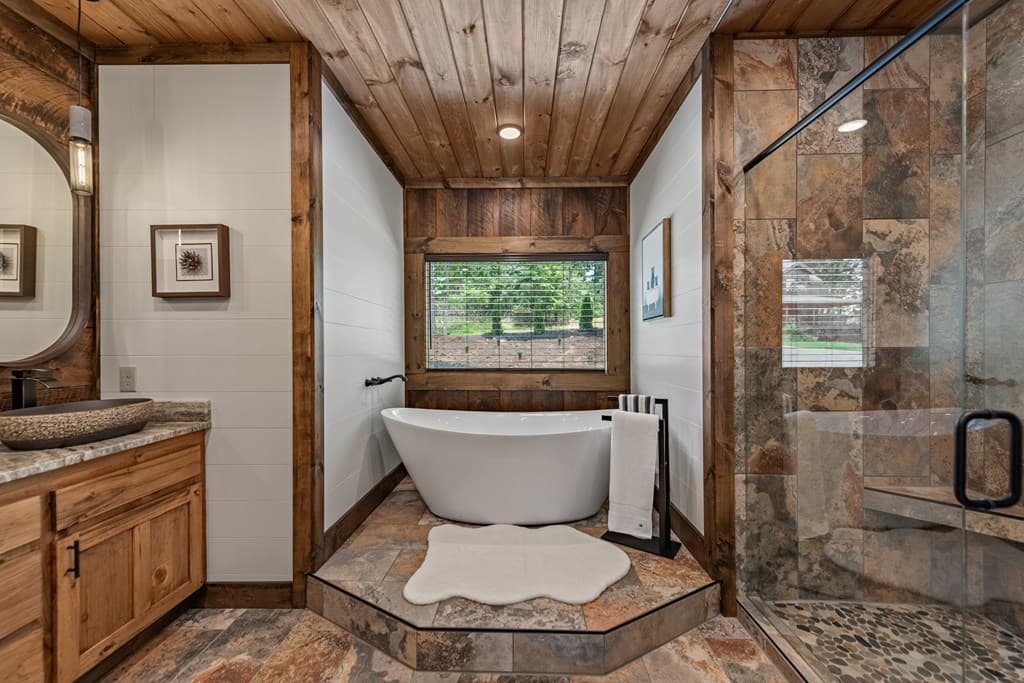 32 Hope Drive, Blue Ridge GA 30513 - Photo